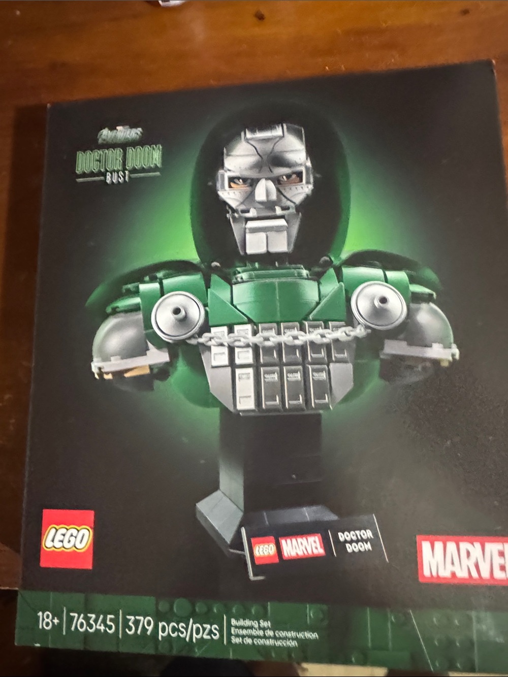 Marvel Doctor Doom Bust Building Set - Green and Silver